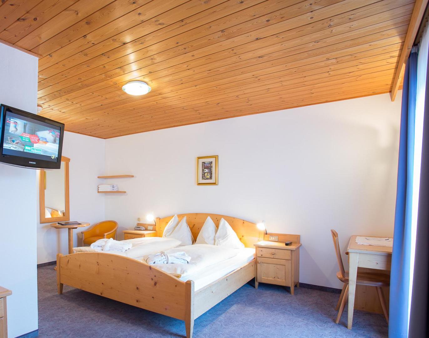 Good Life Hotel Zirm Obereggen Bagian luar foto