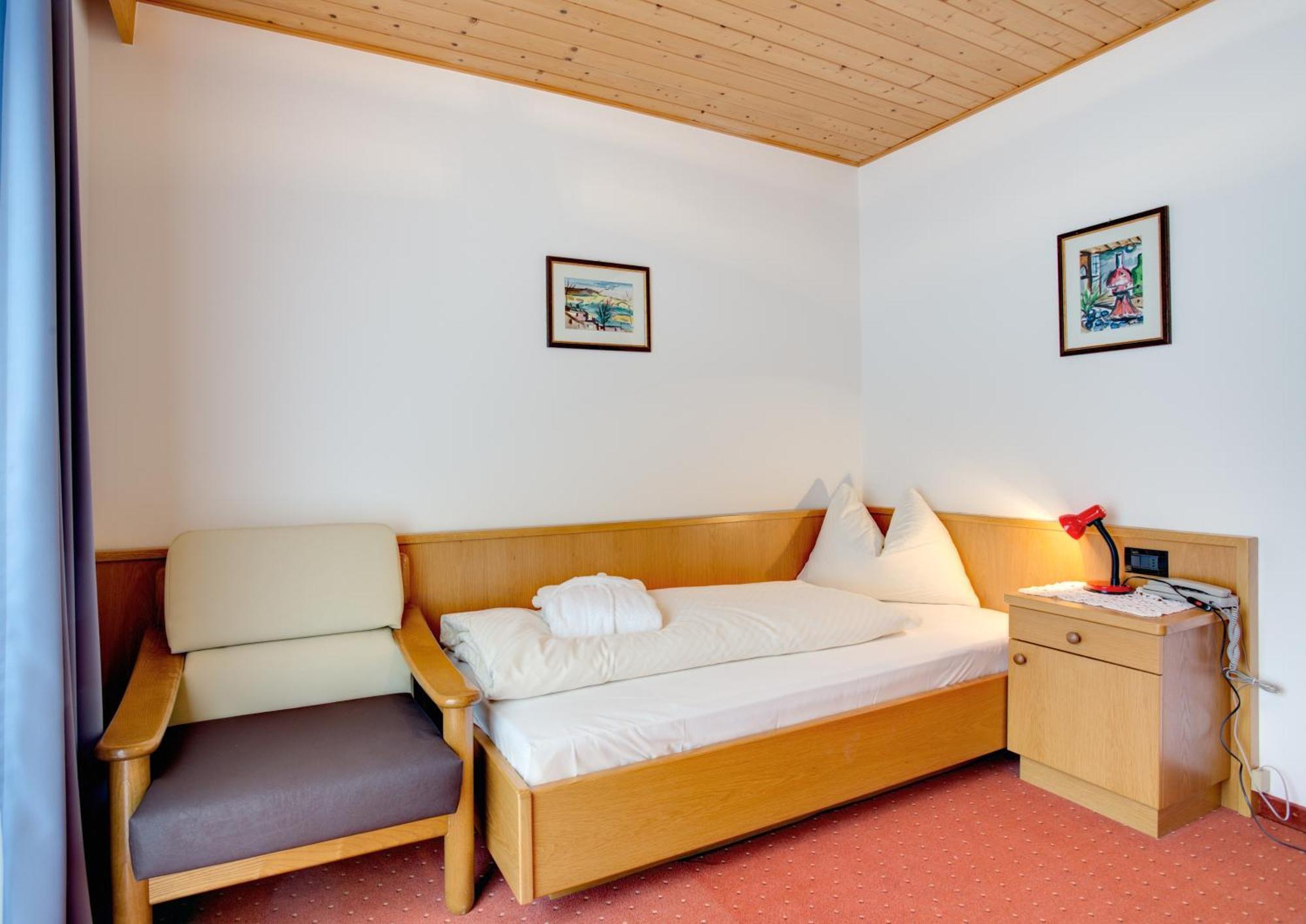 Good Life Hotel Zirm Obereggen Ruang foto