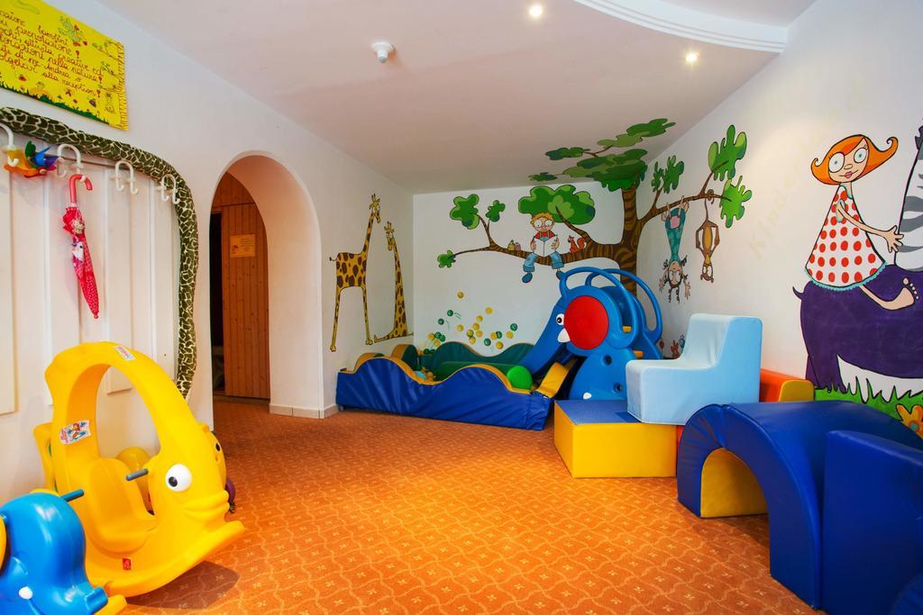 Good Life Hotel Zirm Obereggen Bagian luar foto